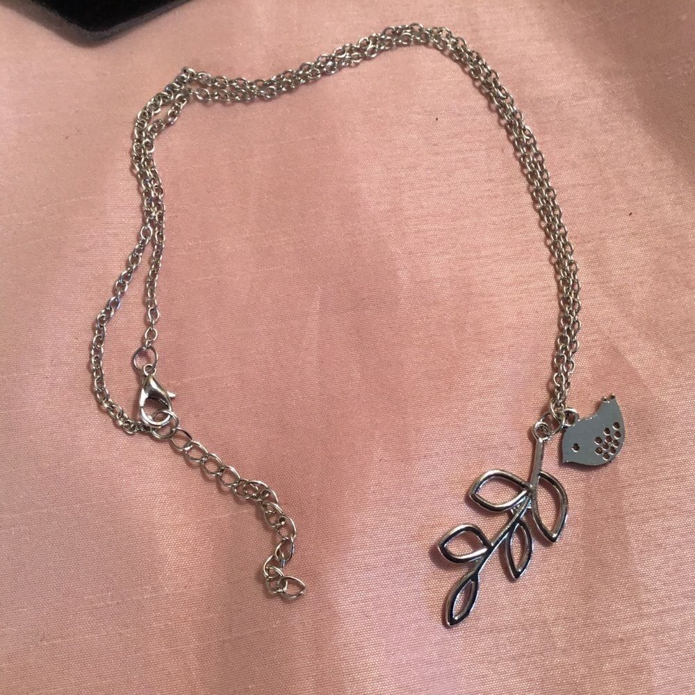 Silvertone Bird and Leaf Necklace
